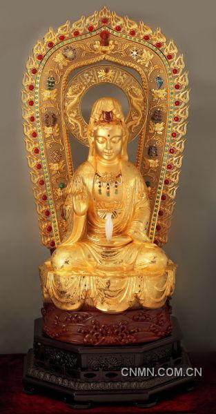 獲得2010&ldquo;天工藝苑&middot;百花杯&rdquo;中國工藝美術精品獎金獎的吉祥觀音
