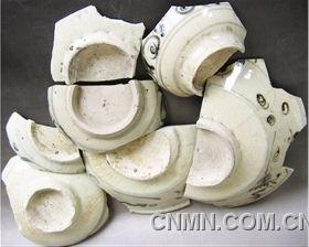 元代各類民用青花瓷器胎體斷面及底部圖示標本。