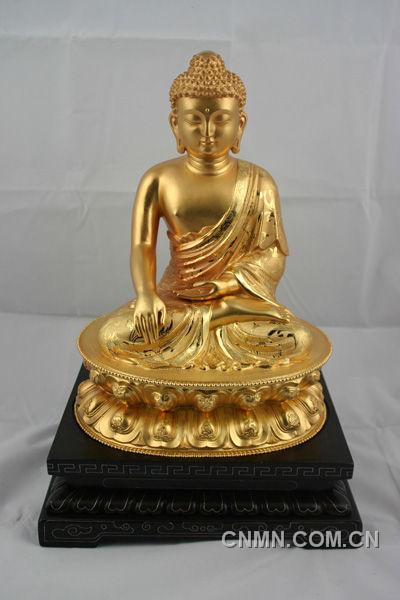 北京工美金作工坊制作的花絲《金佛》獲得2012年第13屆中國工藝美術大師作品暨國際藝術精品博覽會&ldquo;百花杯&rdquo;金獎