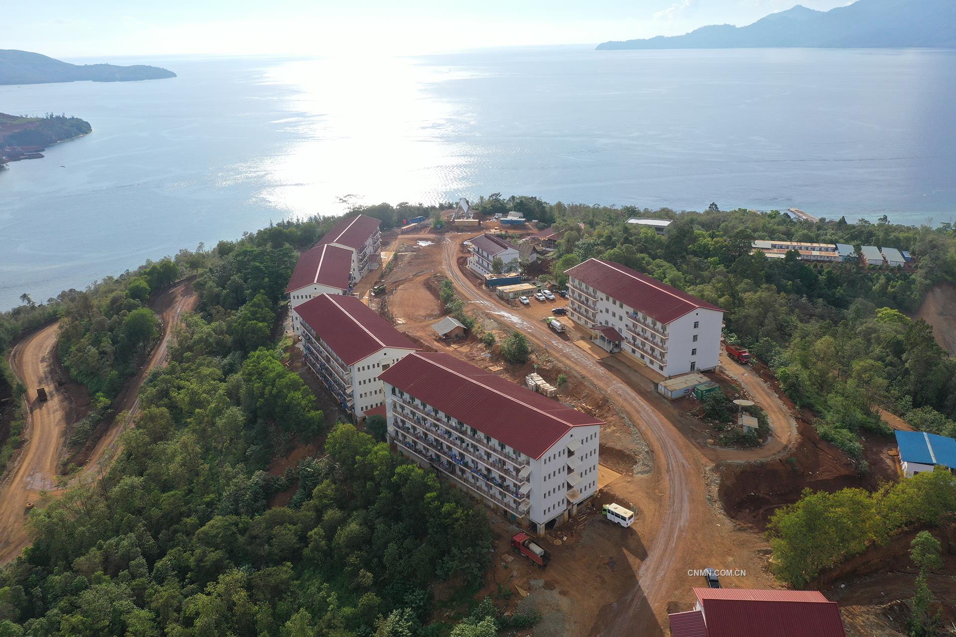 11月19日,印尼金川WP公司提前40天圓滿完成全年紅土鎳礦出口配額銷售任務。全年共出口銷售礦石39船,220萬噸。