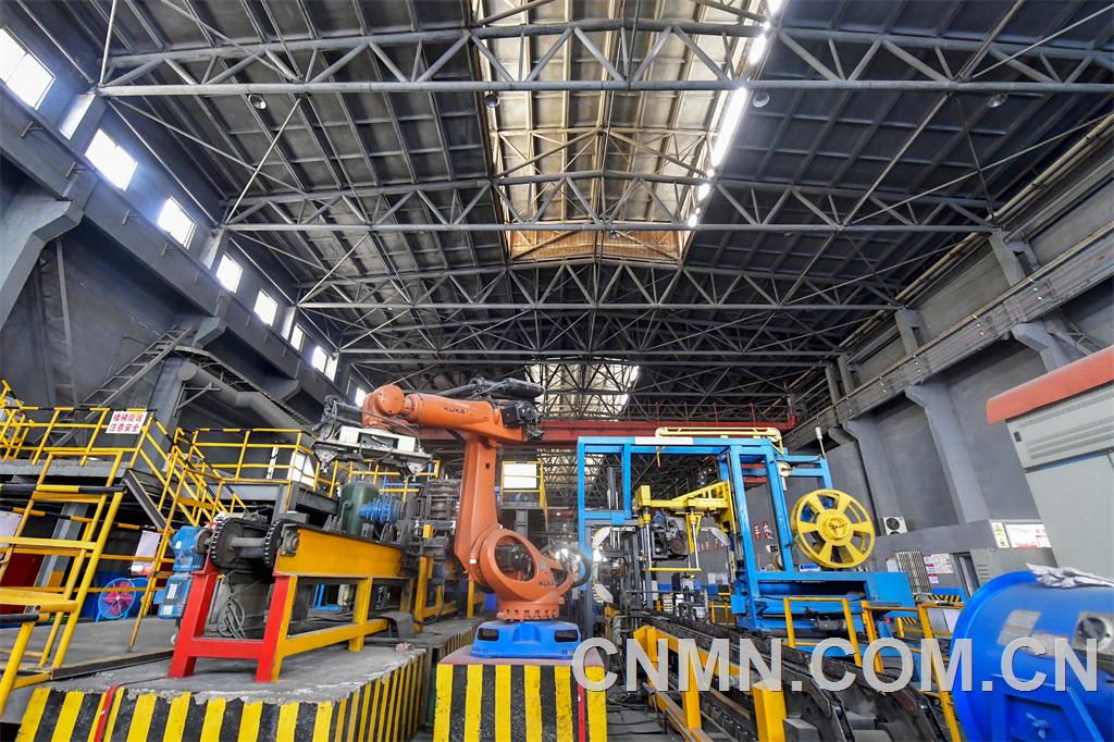 發揮科技人才智庫作用，鉛合金實現智能化生產