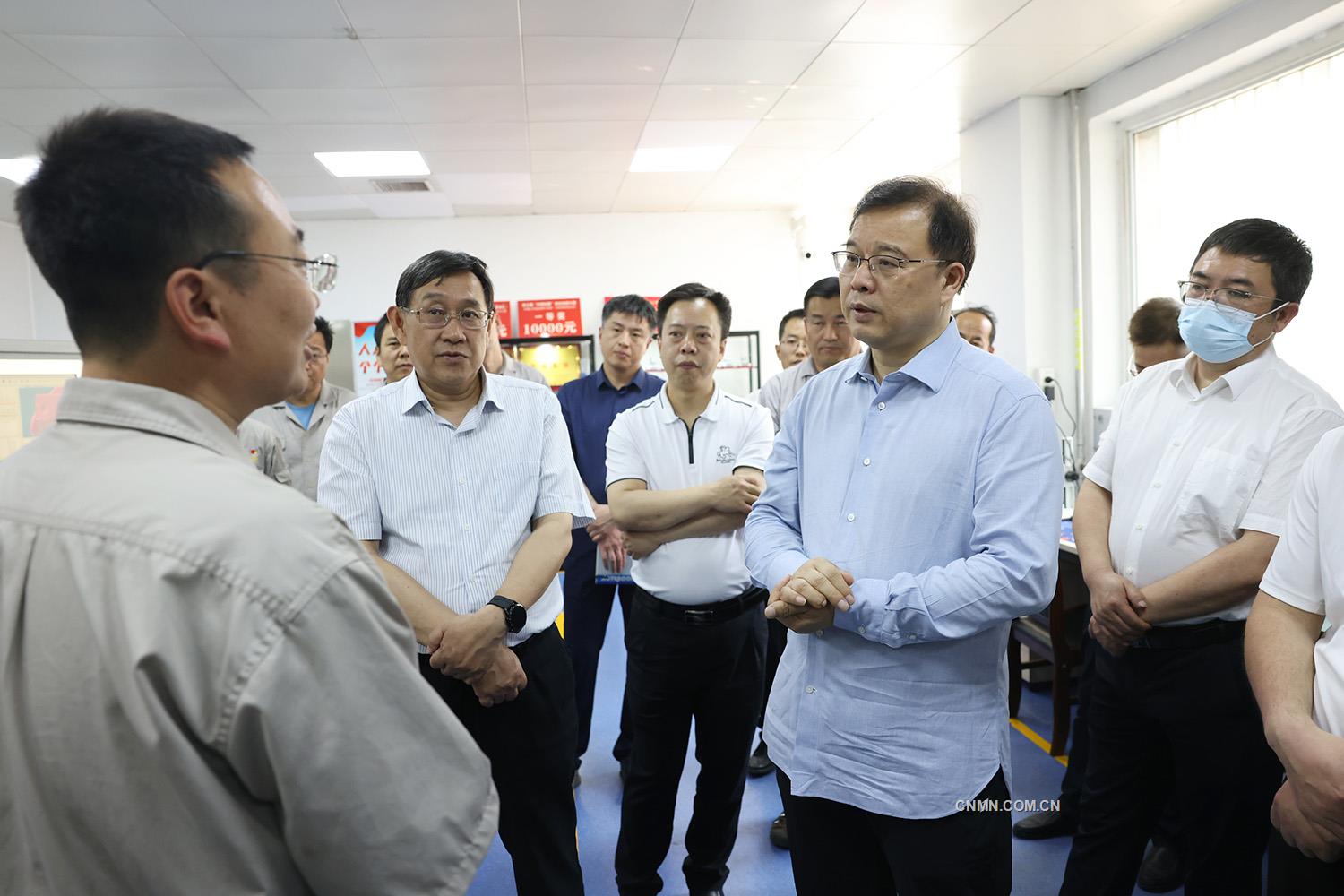 中國有色集團(tuán)黨委書記、董事長奚正平赴中色東方6