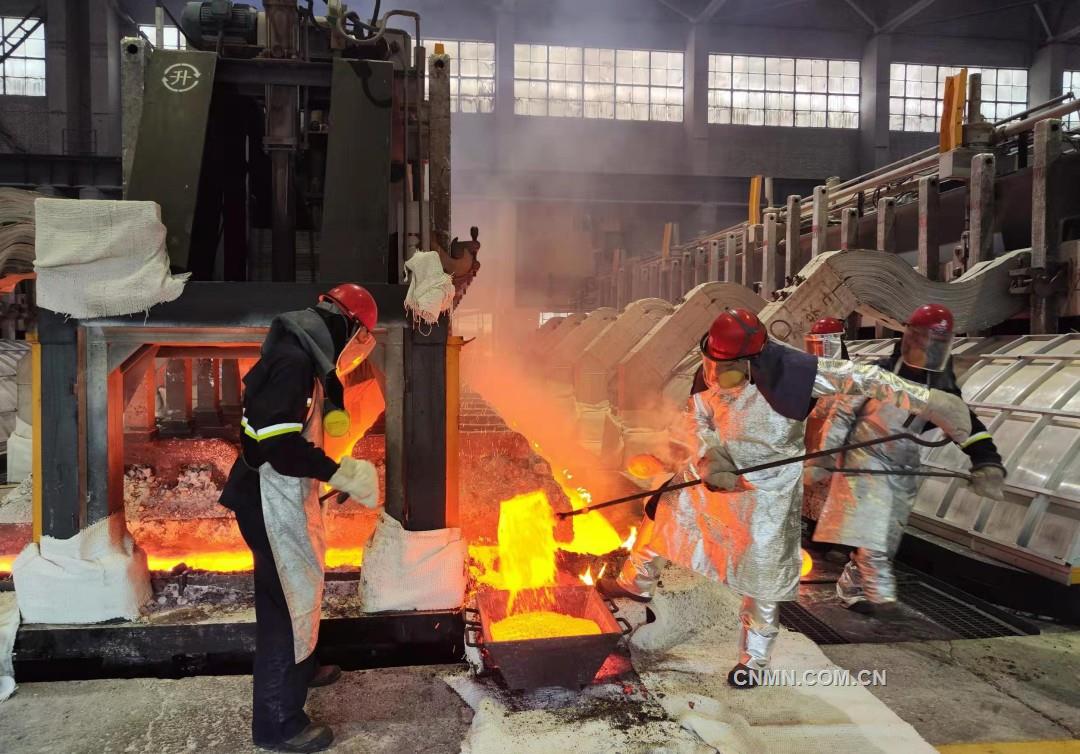 350千安電解車間圍繞關(guān)鍵指標(biāo)展開技術(shù)攻關(guān)